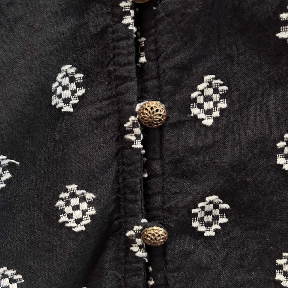 Pilcro Anthropologie Blouse Women’s Size Medium Black Tavi Embroidered Boho - Picture 4 of 5